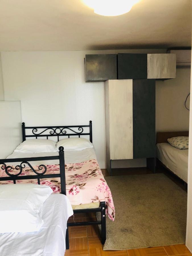 Hotel Гостевой Дом «Лиза» Gagry Zewnętrze zdjęcie